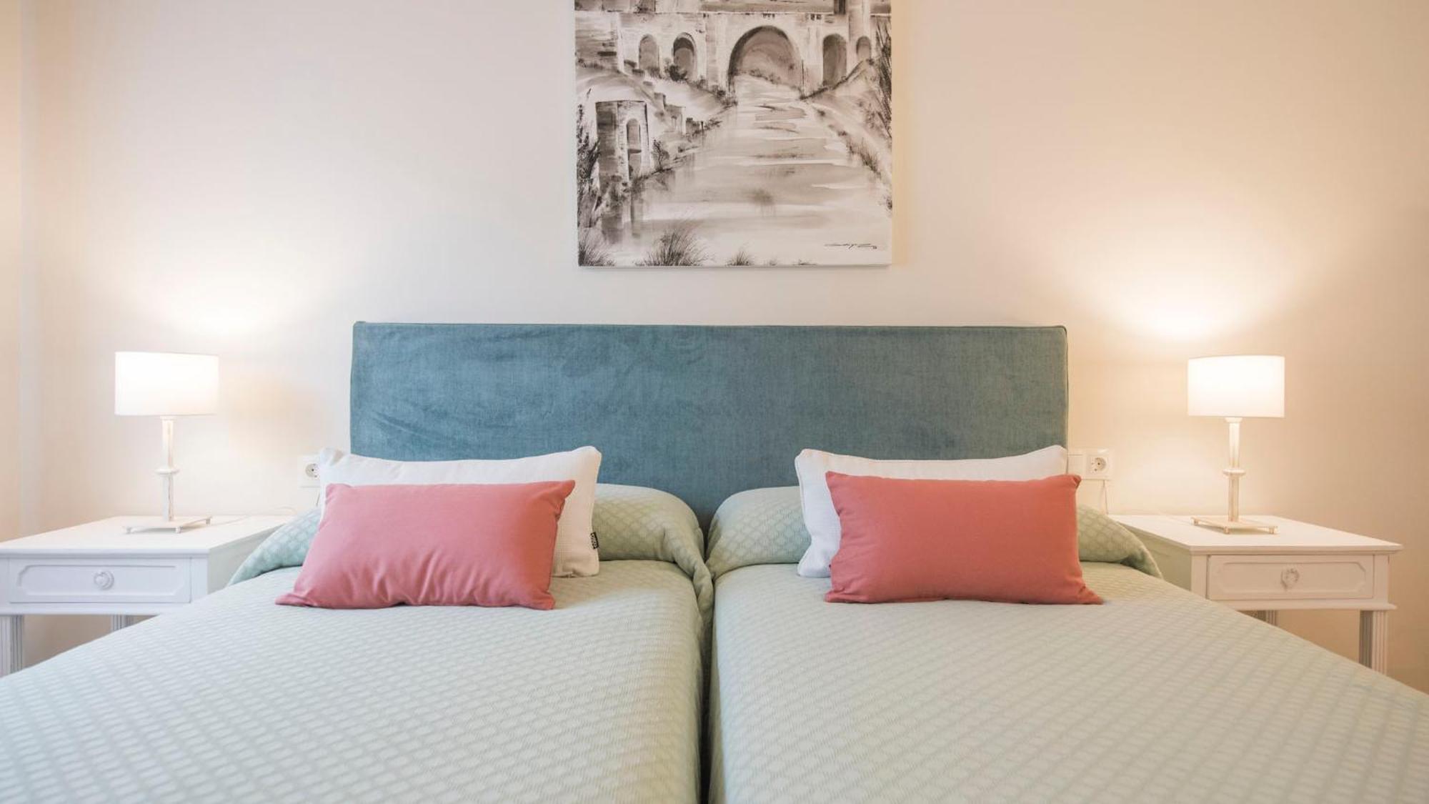 Apartamentos Florinda De La Cava Toledo - 7 Екстериор снимка